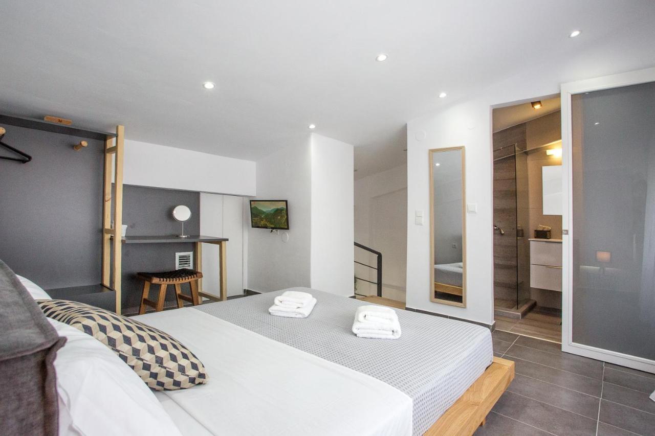 Joy C Deluxe Villa Nea Iraklitsa Luaran gambar