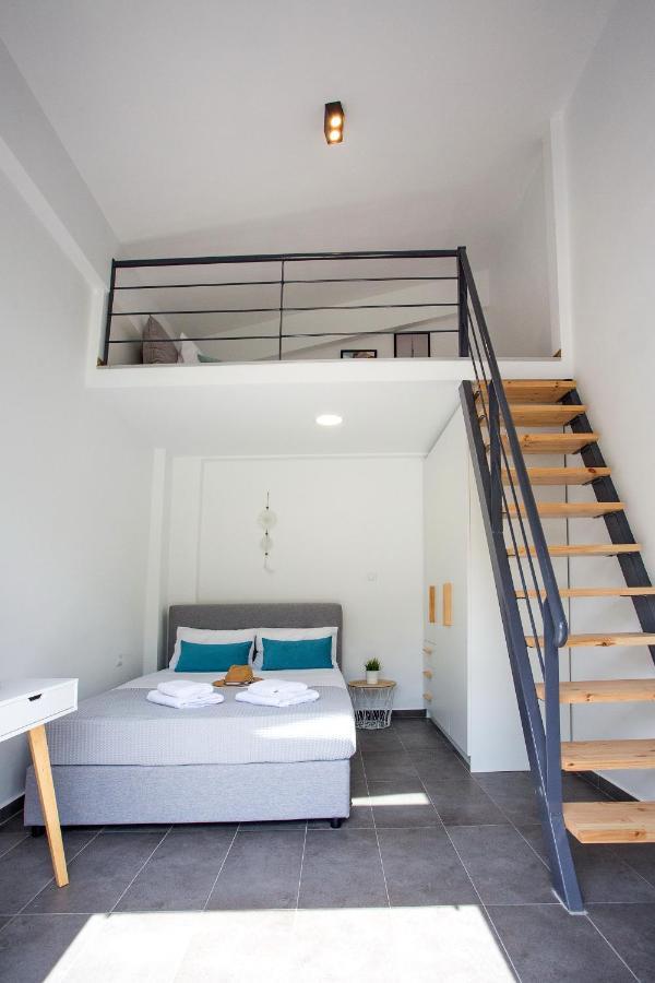 Joy C Deluxe Villa Nea Iraklitsa Luaran gambar