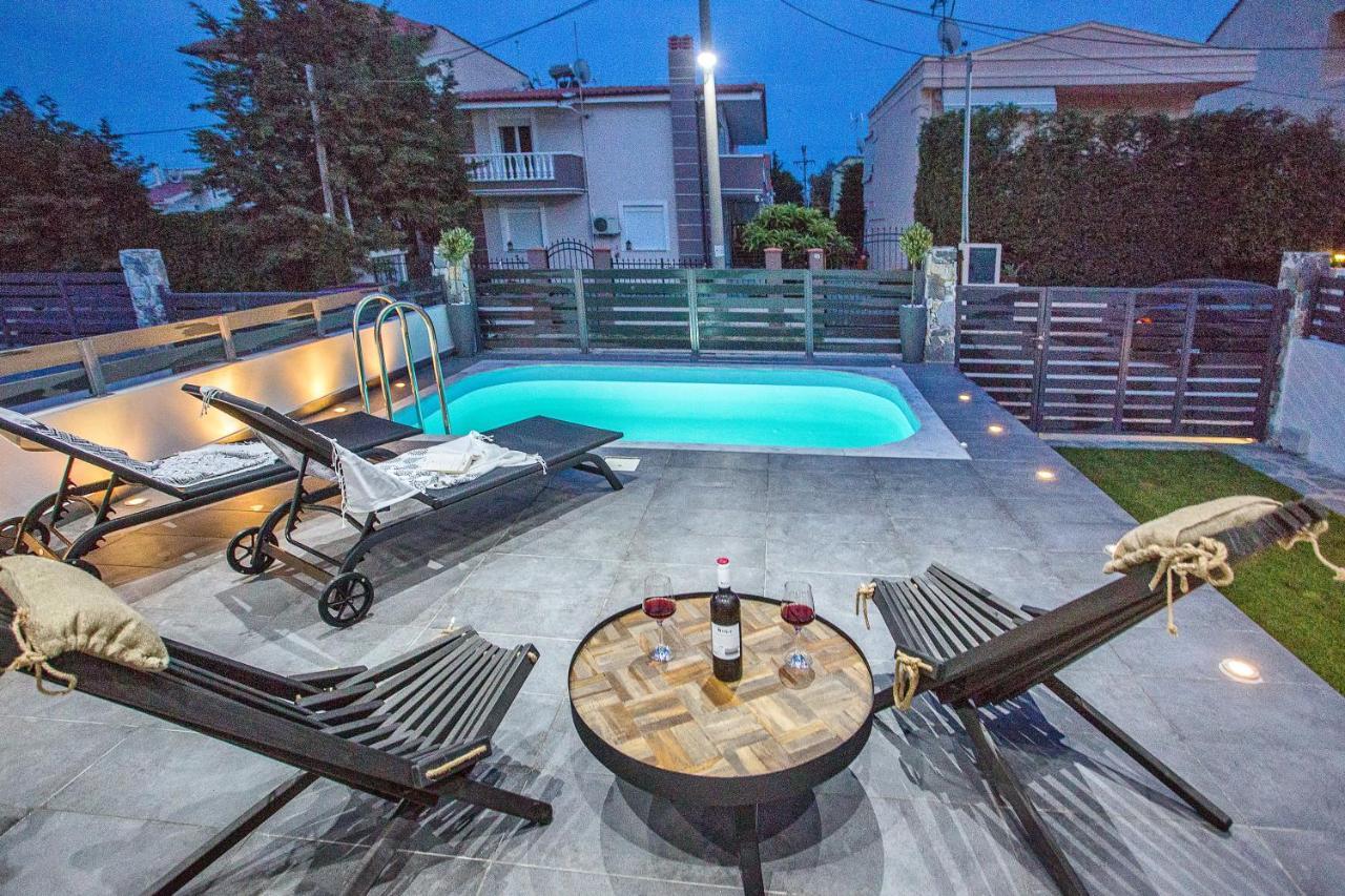 Joy C Deluxe Villa Nea Iraklitsa Luaran gambar