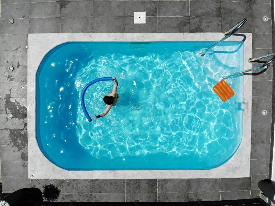 Joy C Deluxe Villa Nea Iraklitsa Luaran gambar